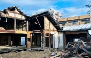 木造住宅　解体費用